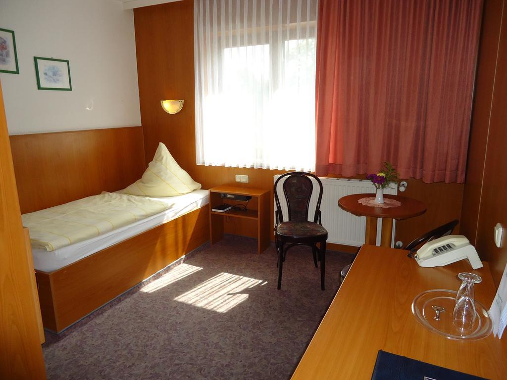 Hotel Mueller Genthin Phòng bức ảnh