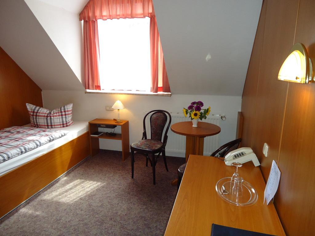 Hotel Mueller Genthin Phòng bức ảnh